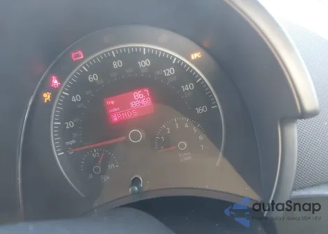 2009 Volkswagen New Beetle 2.5L z USA, uszkodzony, nr VIN 3VWRF31Y49M402056